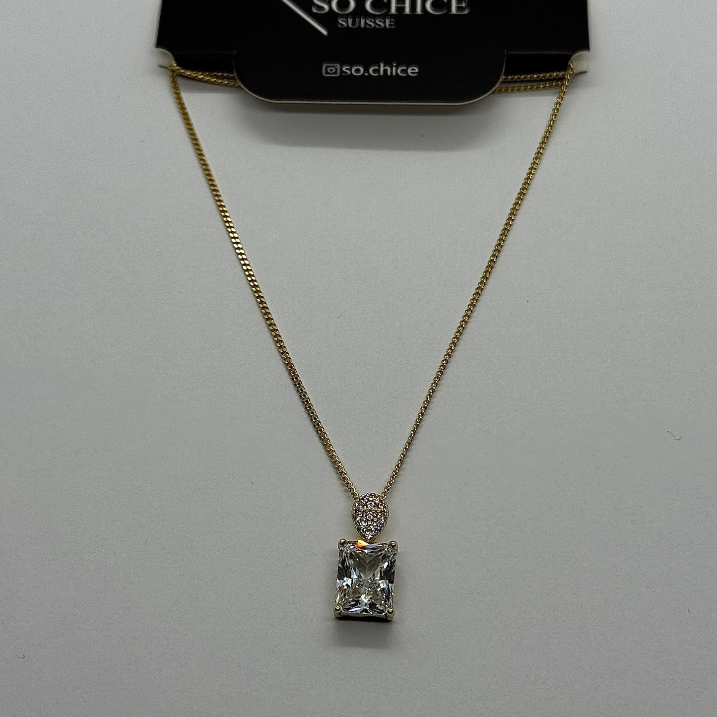 Elegance Gold